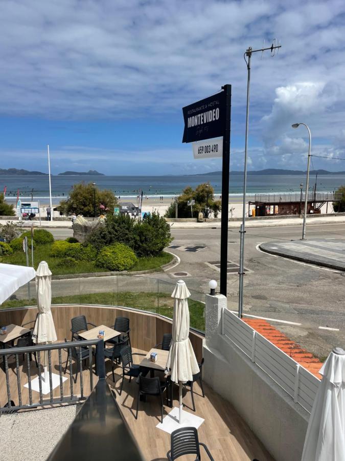 Hostal Montevideo Beachfront Nigrán Eksteriør billede