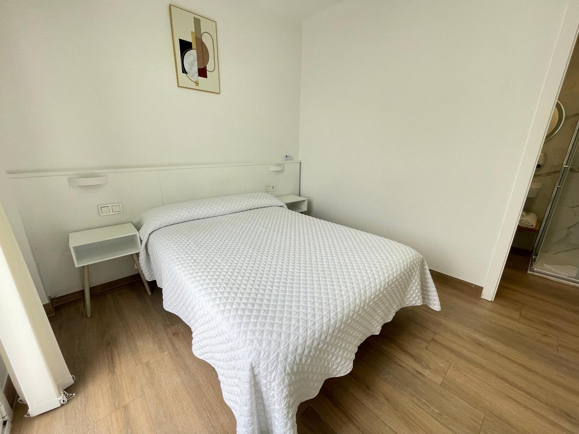 Hostal Montevideo Beachfront Nigrán Eksteriør billede