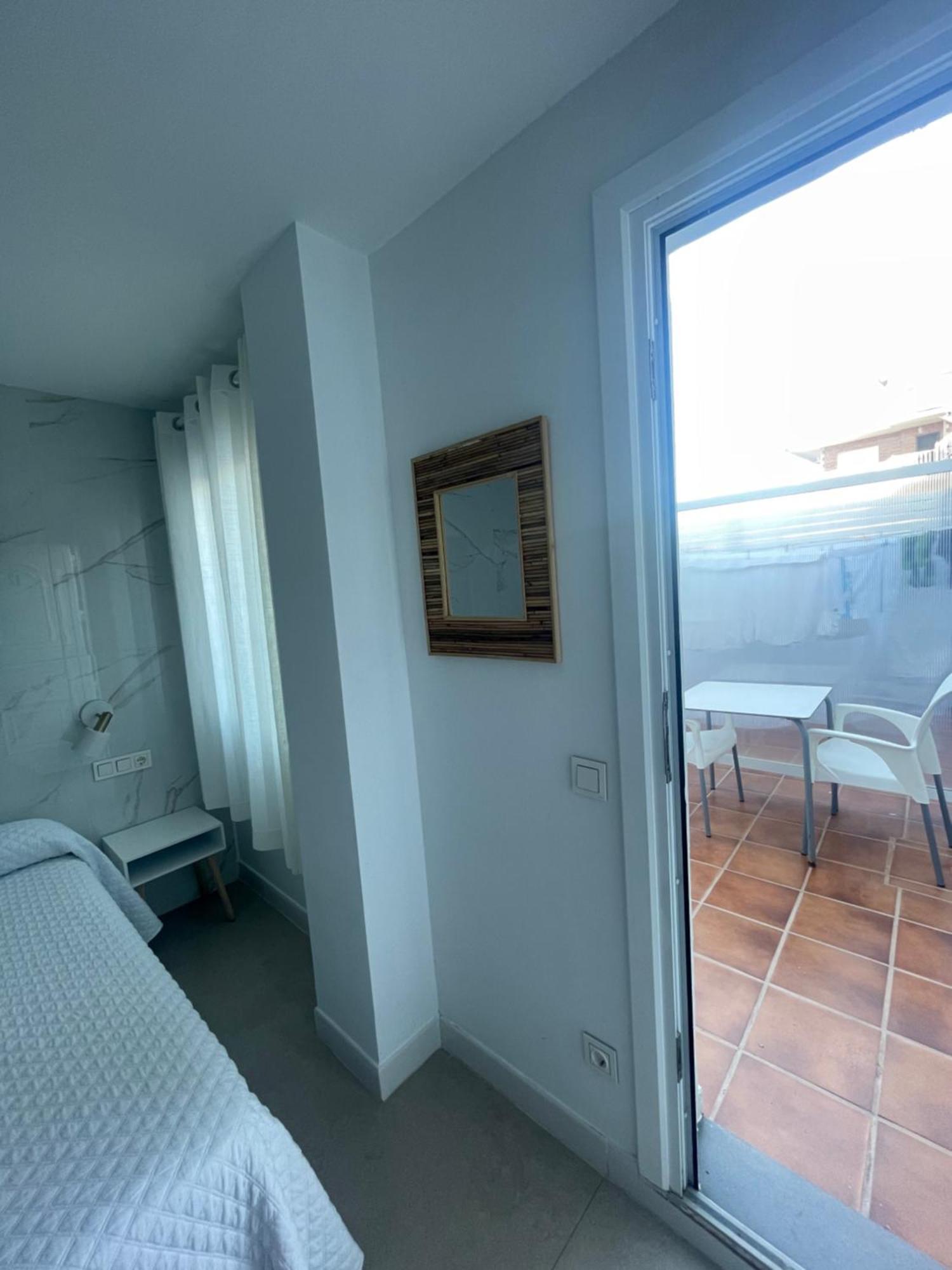 Hostal Montevideo Beachfront Nigrán Eksteriør billede